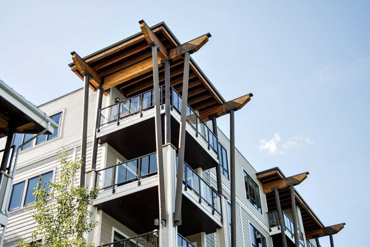 Condo overlooking Lake Pend Oreille in Sandpoint